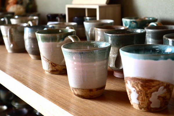 山陰(鳥取・島根)の陶磁器 因久山焼 | 器屋うらの 山陰(鳥取・島根)の陶磁器 因久山焼 | 器屋うらの