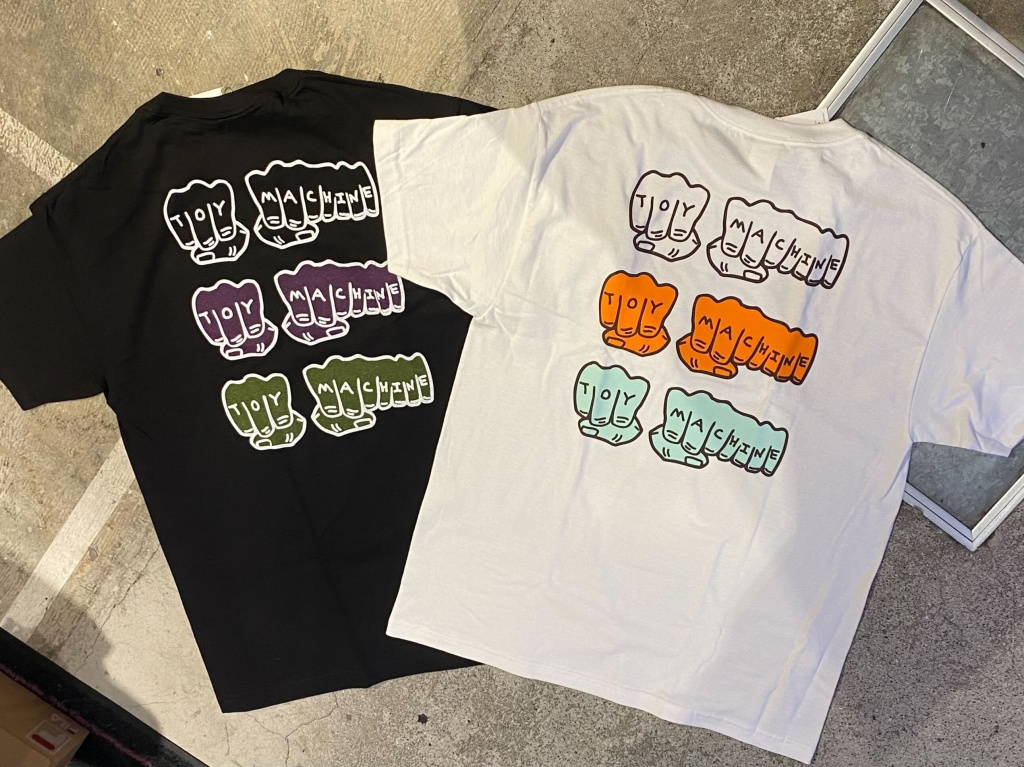 Chilli Beans. × TOY MACHINE コラボTシャツ Chilli Beans. × TOY MACHINE コラボTシャツ