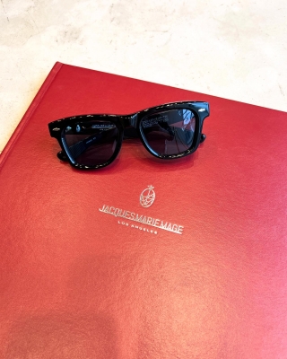 JACQUES MARIE MAGEの「スタンリー キューブリック」モデル入荷