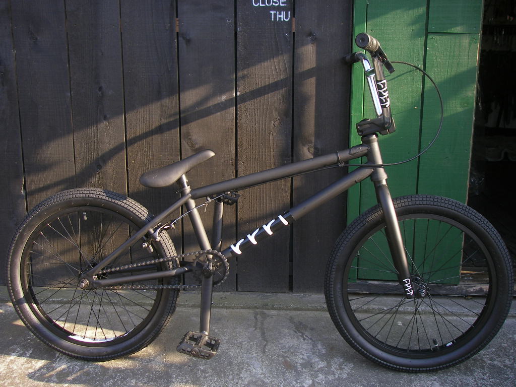 CULT Completes BMX & Manhattan bikes ｍ451Ｓ | Toxic Works BLOG