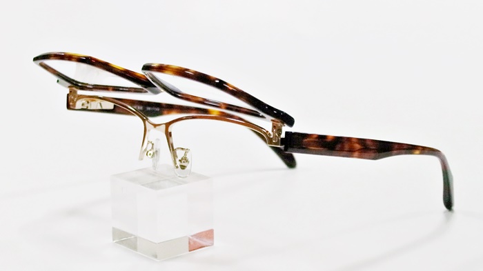 跳ね上げフレーム”SAXE BLUE SB-7149”】 | HAYASHI-MEGANE BLOG(2)