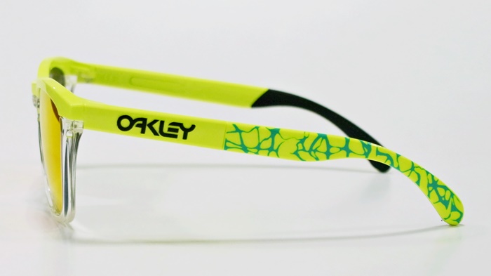 オークリー フロッグスキン リオオリンピック限定モデル OAKLEY Y2K Frogskins™ XS (Youth Fit) Valentino Rossi Signature Series