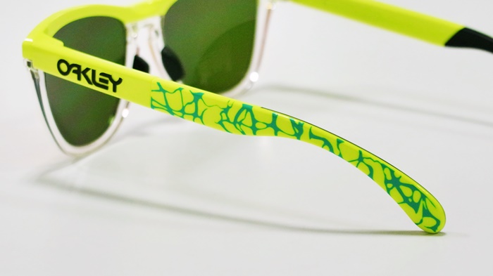 オークリー フロッグスキン リオオリンピック限定モデル OAKLEY Y2K Frogskins™ XS (Youth Fit) Valentino Rossi Signature Series