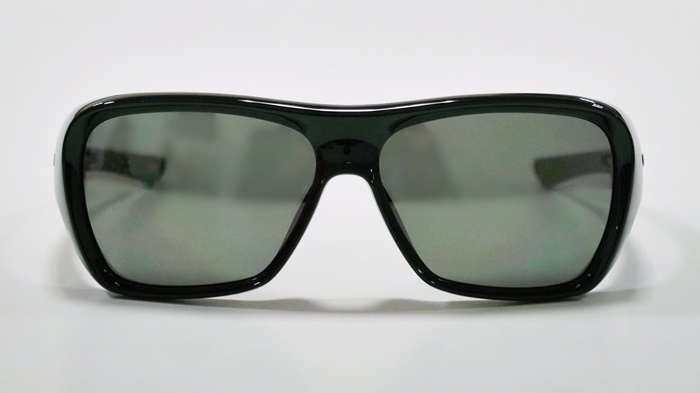 OAKLEY新作”PLAYERS COLLECTION CHAMINADE”（店舗限定モデル