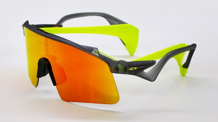 OAKLEY新作”STUNT WING”（店舗限定モデル）】 | HAYASHI-MEGANE BLOG(2)
