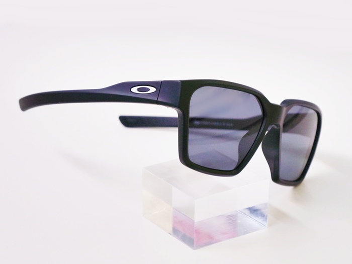 OAKLEY新作”BRIZA”】 | HAYASHI-MEGANE BLOG(2)