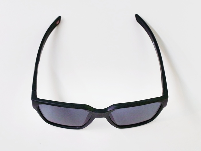OAKLEY新作”BRIZA”】 | HAYASHI-MEGANE BLOG(2)