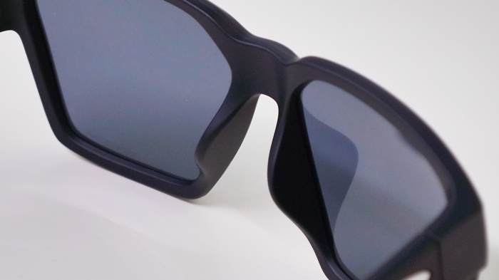 OAKLEY新作”BRIZA”】 | HAYASHI-MEGANE BLOG(2)