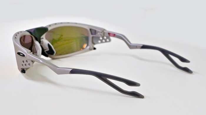 OAKLEY新作”PLANTARIS SQ”（店舗限定モデル）】 | HAYASHI-MEGANE BLOG(2)