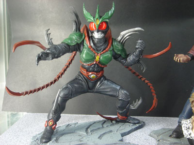 BANDAI S.H.フィギュアーツ 仮面ライダーエクシードギルス : 御
