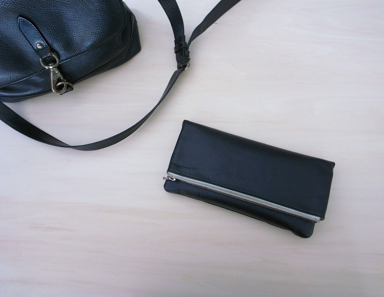 【新品未使用】 DIGAWEL レザーポーチ Sサイズ ブラック LEATHER POUCH | welles journal