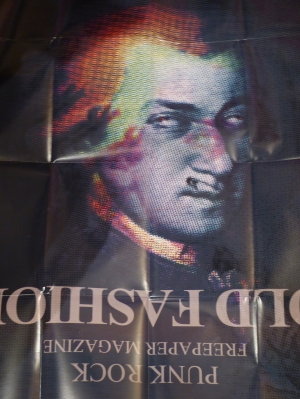 新入荷 !! LAUGHIN' NOSE 写真集 