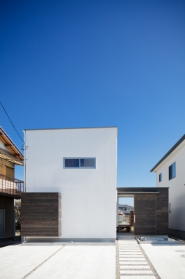 House_Y_facade