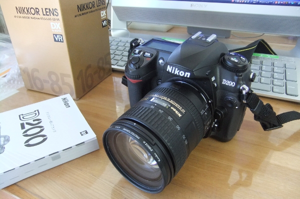 Nikon D200