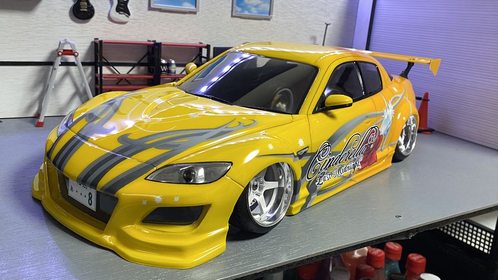 Round.322 D-like製 MAZDA RX-8 (SPIRIT R)【DL096-1】イエロー