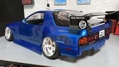 Round.327 【SALE】YOKOMO新作 FC3S RX-7 [SD-FCBNB] BN-sports