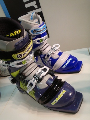 SCARPA T2ECO スキー、テレマークブーツ