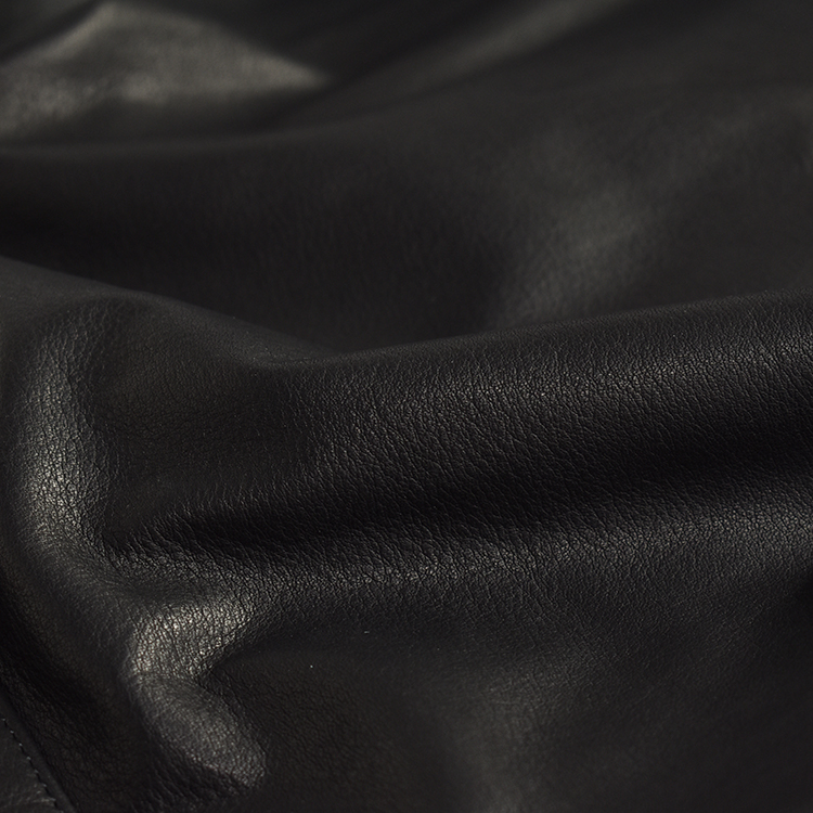 和牛のレザージャケット -tangenet- | MONTARA staff blog