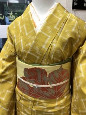琉球絣柄の紬の秋のコーディーネート | 時代布池田ブログ