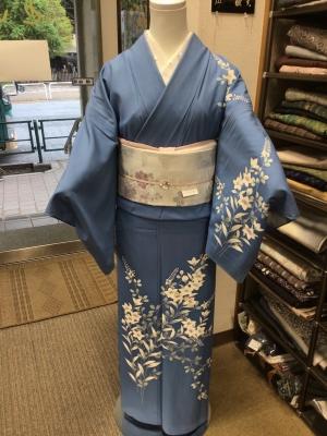 付け下げ　夏用　絽　桔梗　萩　葦　藍染　ネイビー　着物　053a d 桔梗が綺麗な絽の付け下げ | 時代布池田ブログ