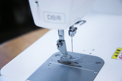 美品★ブラザー職業用ミシンcrative studio oneTA637★15t brother 職業用ミシン Creative Studio One DB針 自動糸きり