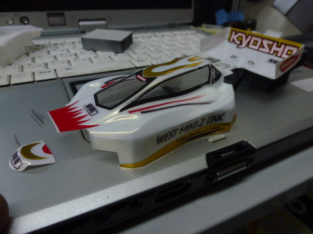 最後のシャーシ交換＆ニワトリ(笑) | ☆WEST MINI-Z LINK☆ 店長のブログ