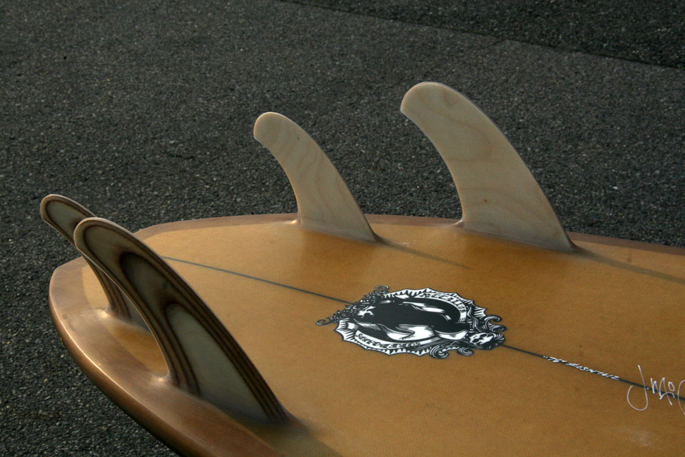 McCallum Mford 5'8 クワッドフィン McCallum Quad - Futures Compatible (Solid Fiberglass) – True Ames