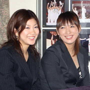 B114 小椋久美子 / 潮田玲子 パネル ポスター シール オグシオ