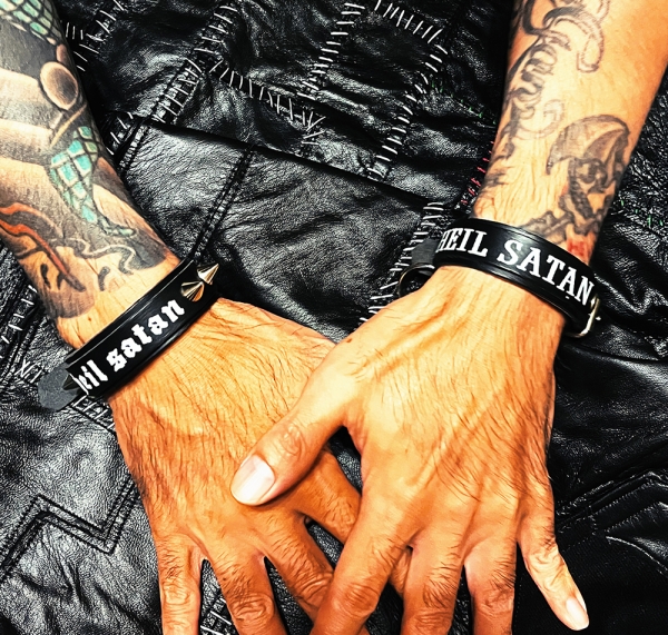 更新0827□A.F.P × HANG 【HELL'S GATE PASS】 Leather 更新0827□A.F.P × HANG 【HELL'S GATE PASS】 Leather