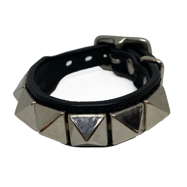 更新1223□VACANt_ Pyramid Studs Wrist band (w Takacho London)□in