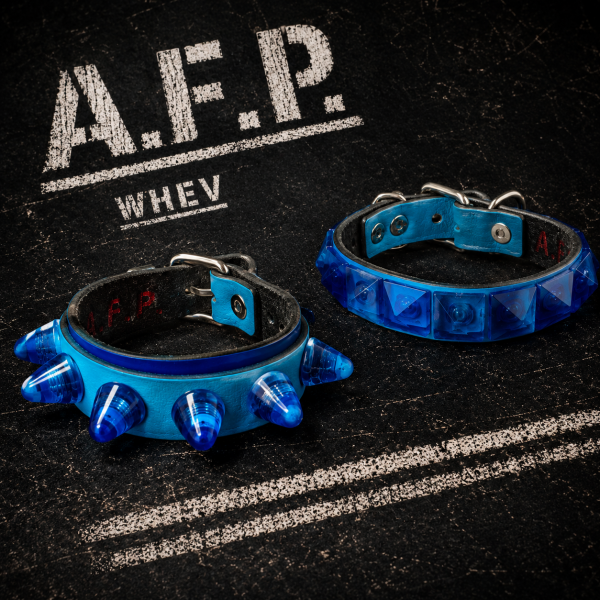 更新0625□A.F.P. x WHEV_【DIY Crystal Blue Studs Wristband