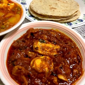 チキンエッグカレー