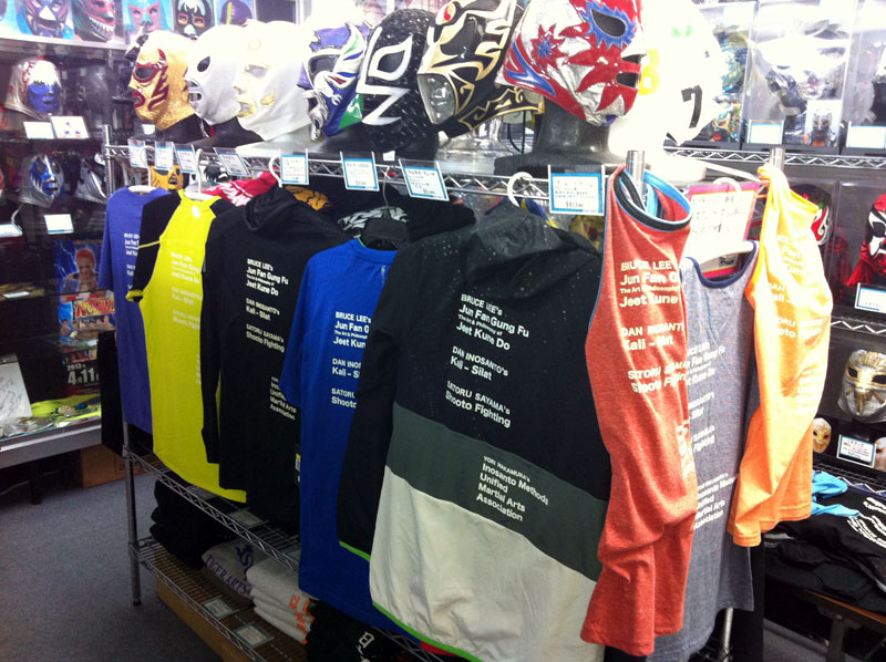 PWMW情報』ブルース・リー ジークンドー IUMA 日本振藩國術館グッズ新