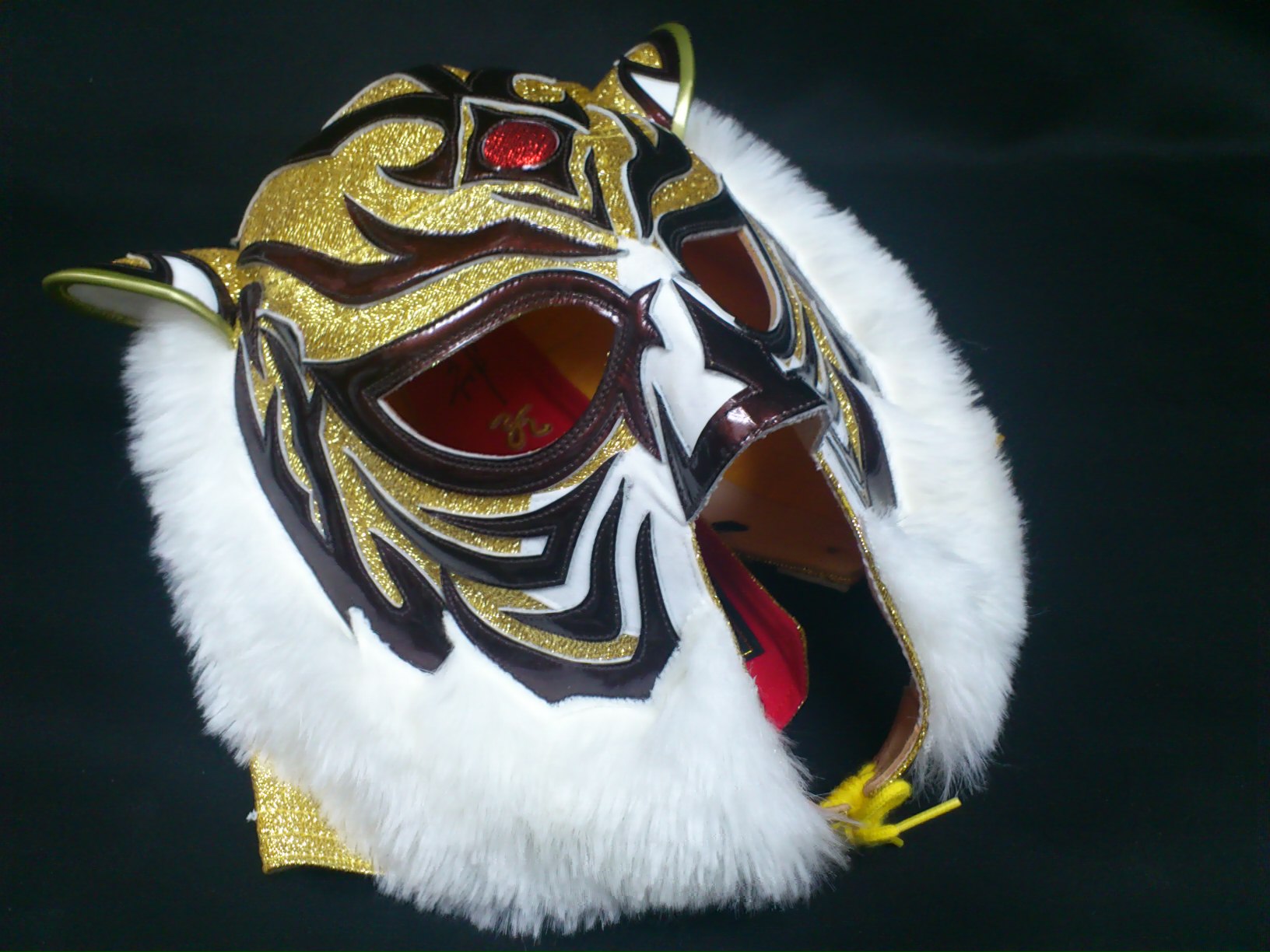 新生 初代タイガーマスク「NEW MODEL」 | プロレス・マスク・ワールド