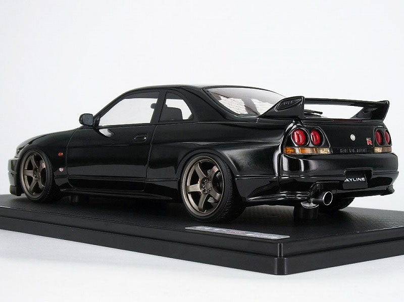 ignition model 1/18 日産 スカイライン GT-R (R33) V-spec 黒/TE37