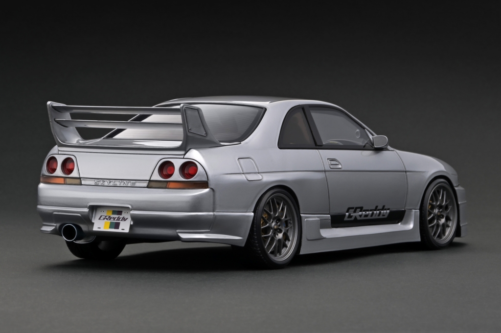 1/18スケール「トラスト・グレッディRX S-ROC (ストリートロケット」に新色を追加！！ | ignition model