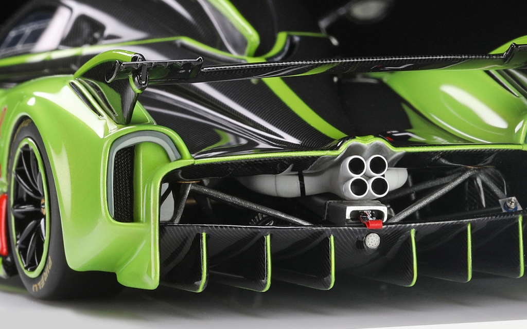 フィグアートモデル 1/43 パガーニ ウアイラR 黄緑色 フィグアート