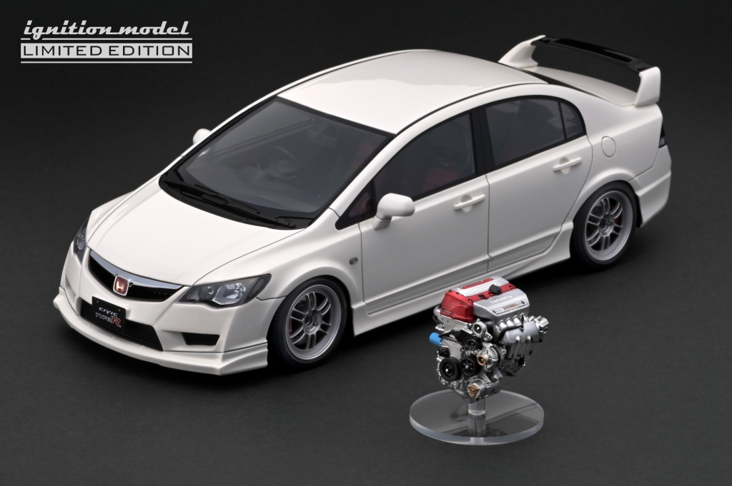 最安値に挑戦！ 予告：1/18 エンジン付WEB限定「CIVIC R」6/10(月 TYPE (FD2) ミニカー