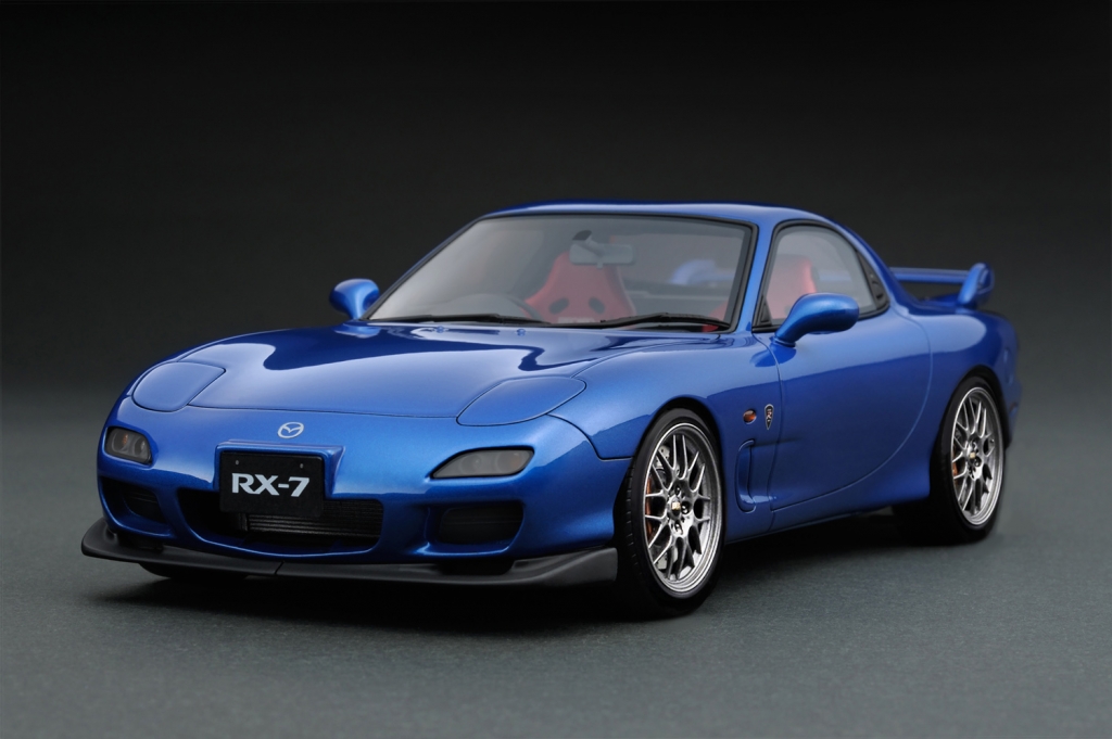 1/18スケール「RX-7(FD3S)Sprit R Type A」に新色を追加 1/18スケール「RX-7(FD3S)Sprit R Type A」に新色を追加