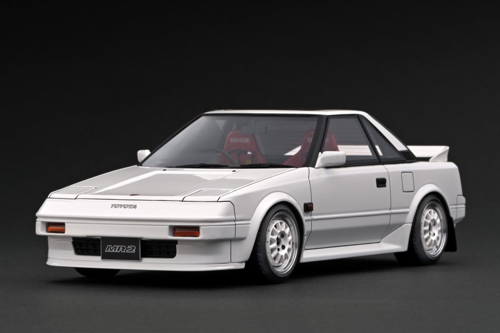 1/18スケール「MR2 (AW11)」に新色を追加。出揃った4カラーにご