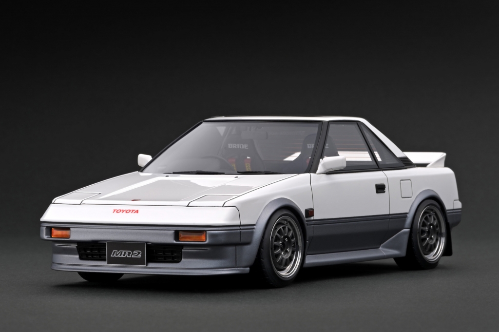 1/18スケール「MR2 (AW11)」に新色を追加。出揃った4カラーにご