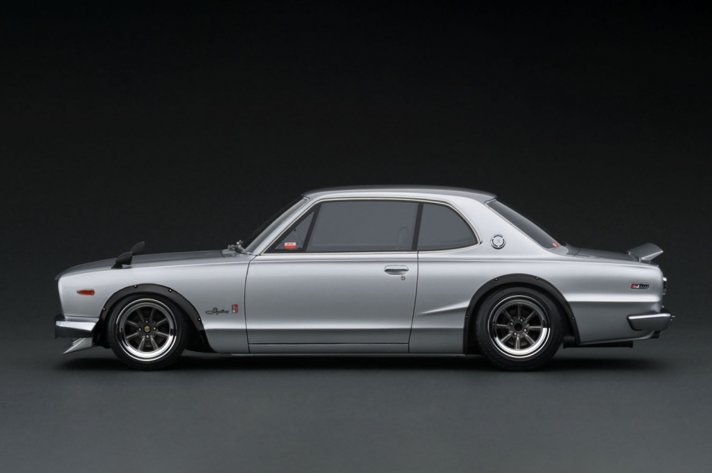 美品 1/18 IGモデル 日産2000GTR KPGC10 ハコスカ ワタマベ 1/18スケール「ハコスカ 2000 GT-R (KPGC10）」×4カラー ご予約受付中