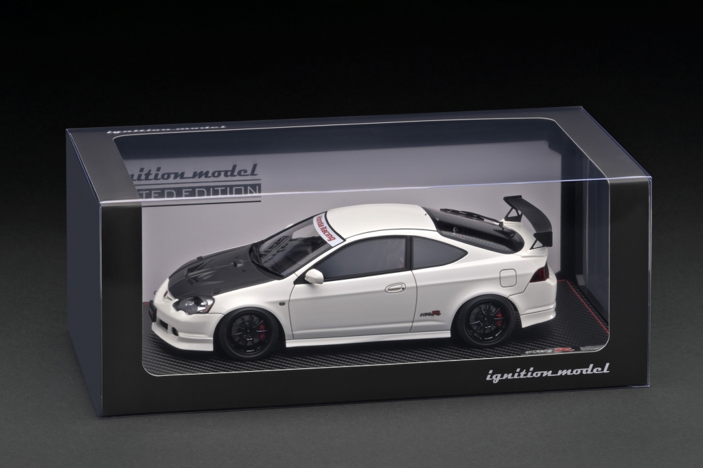 予告：1/18 エンジン付WEB限定「インテグラ(DC5) TYPE R 無限