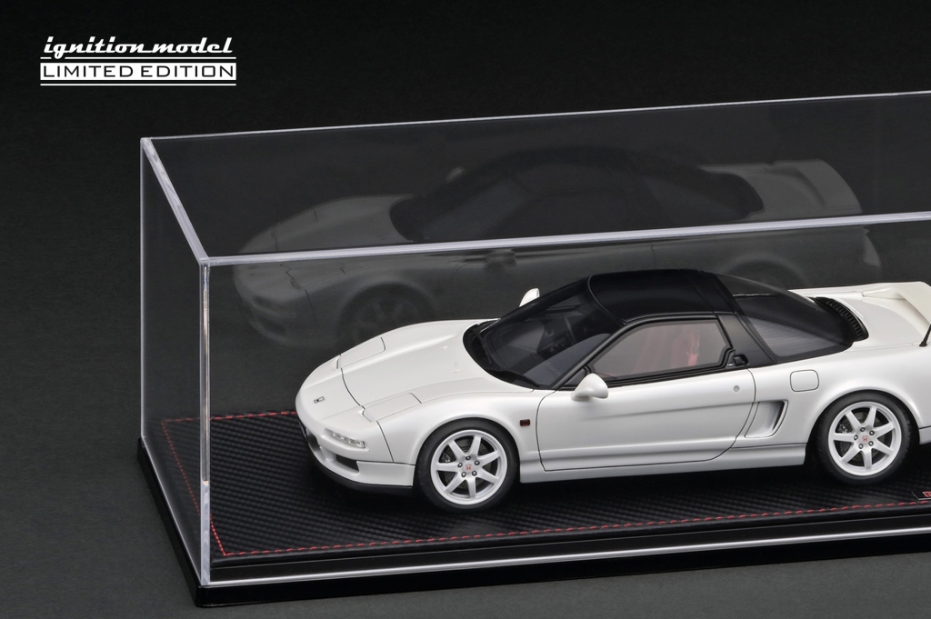 予告：アクリルケース付 WEB限定「1/18 HONDA NSX (NA1) 」2/17受注