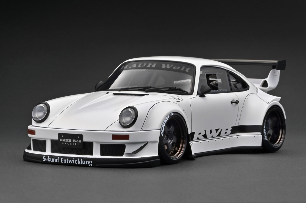 RWB930 イグニション1/18 マッドホワイト ご予約受付中！ 1/18スケール 「RWB 930」3カラー