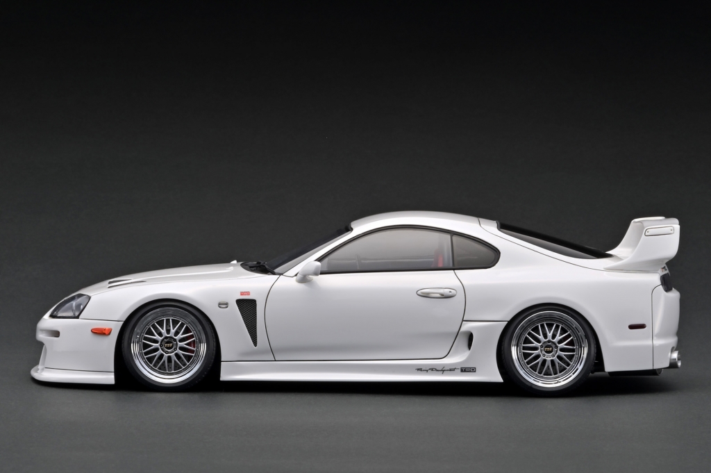 ご予約スタート！1/18スケール「Supra (A80) TRD 3000GT」3