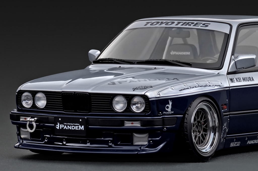 ご予約スタート：「六本木のカローラ」が覚醒！1/18スケール「PANDEM
