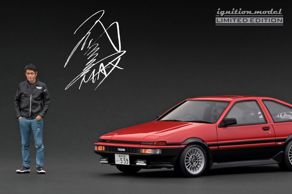 web optionで紹介！「藤原拓海フィギュア付き!」頭文字D「AE86