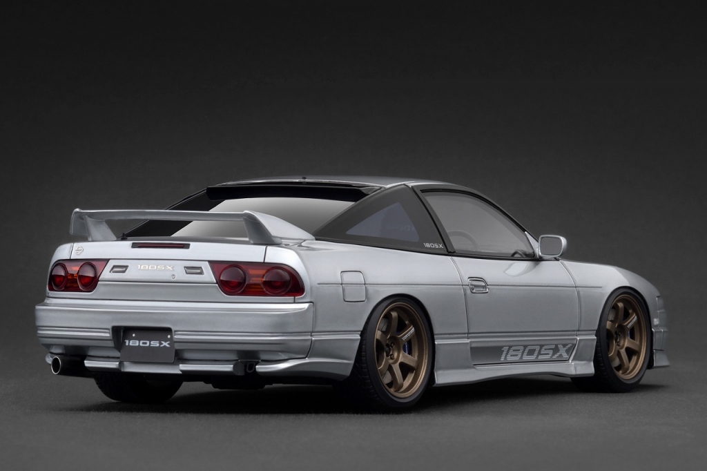 試作モデルUP！ 1/18スケール「180SX TYPE X (RPS13) White
