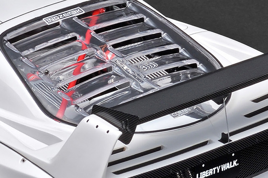 LIBERTY WALK のデモカー1/18スケール「LB-WORKS 40」から新色をUP